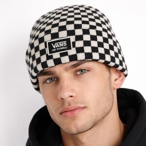 VANS OFF THE WALL Black & White Checkered Knit Beanie. On size
RN96277 CA305116